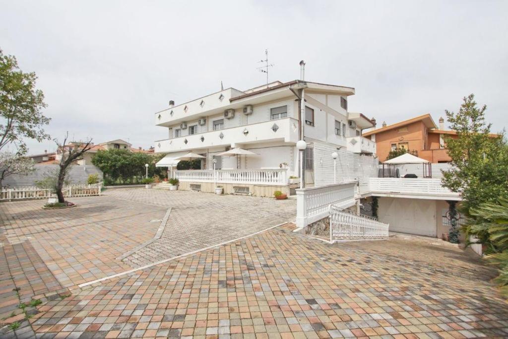 Hotel La Maison Delle Terme Tivoli Terme Dış mekan fotoğraf